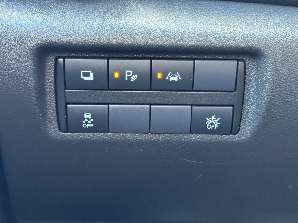 2022 Nissan Versa Image 20