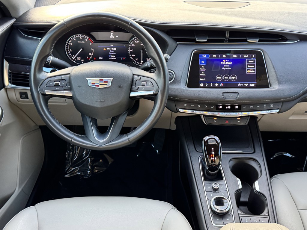2022 Cadillac XT4 Image 14