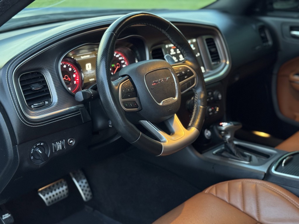 2021 Dodge Charger Image 16
