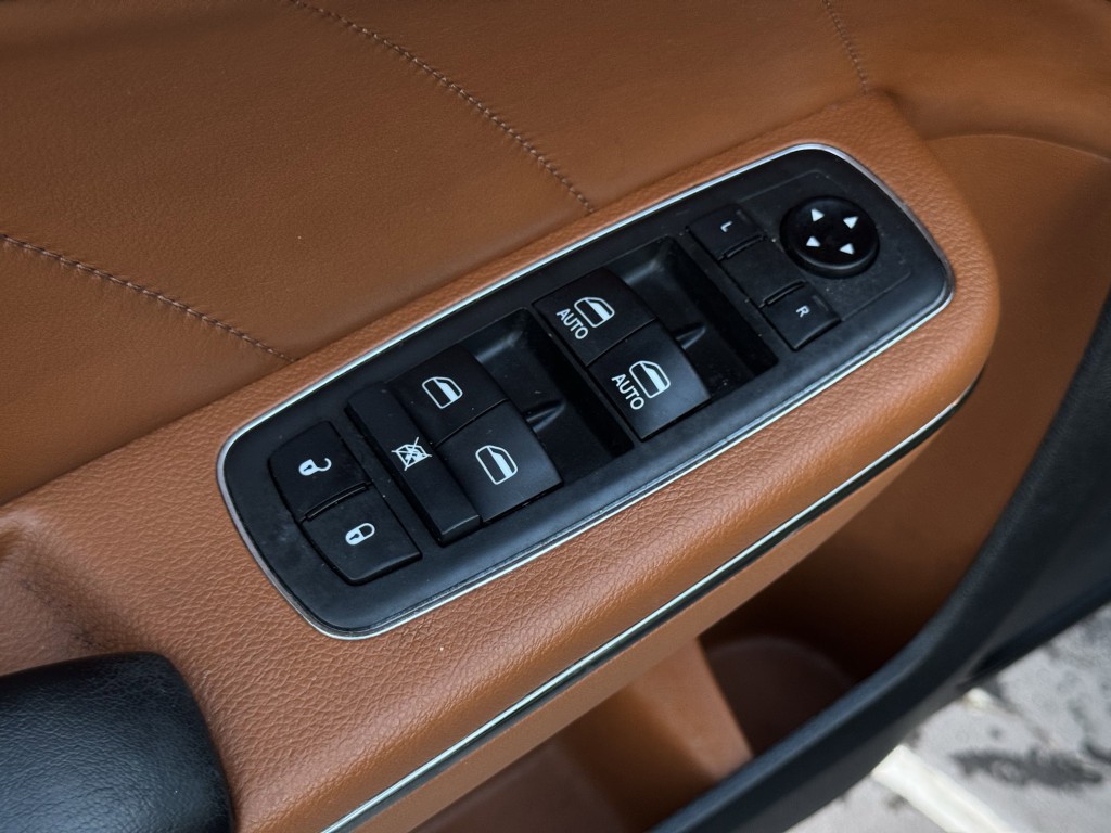 2021 Dodge Charger Image 27