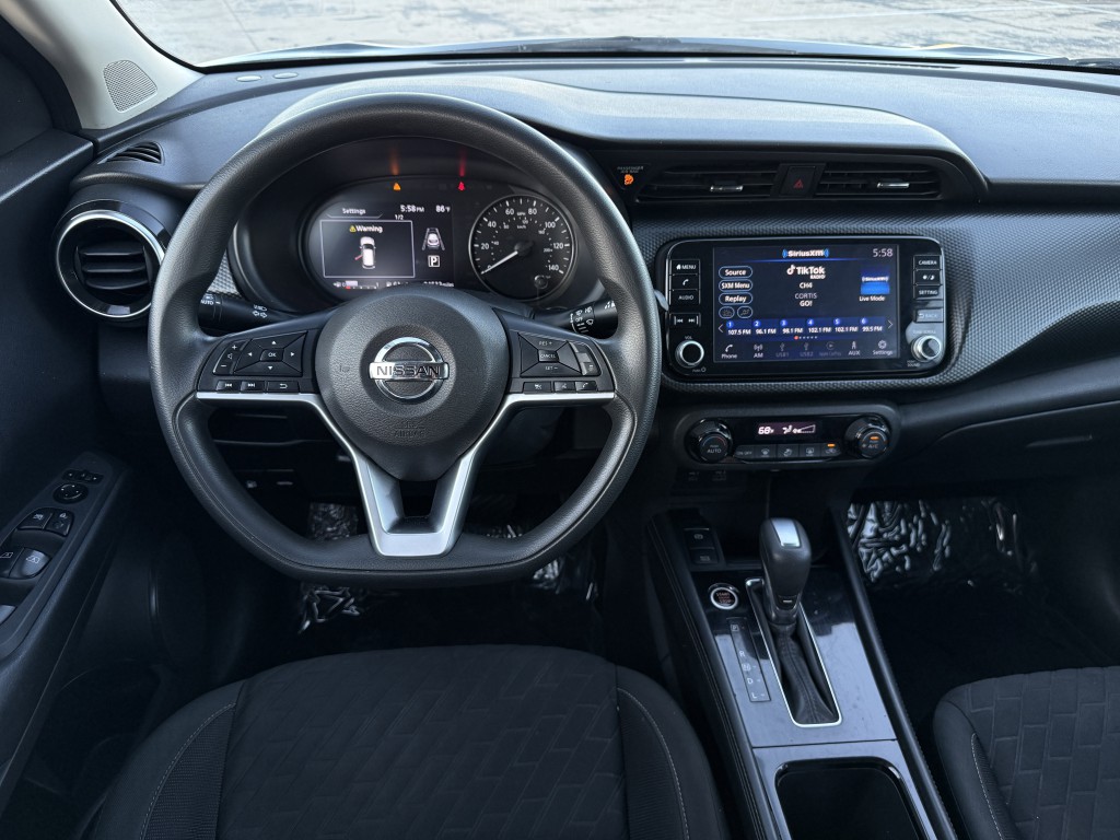 2021 Nissan Kicks Image 14