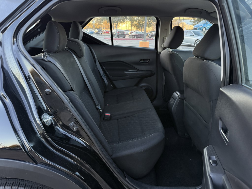 2021 Nissan Kicks Image 26