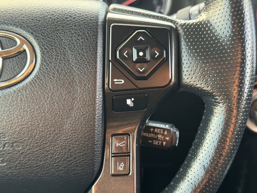 2023 Toyota 4Runner Image 17