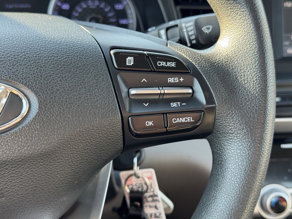 2020 Hyundai Elantra Image 16