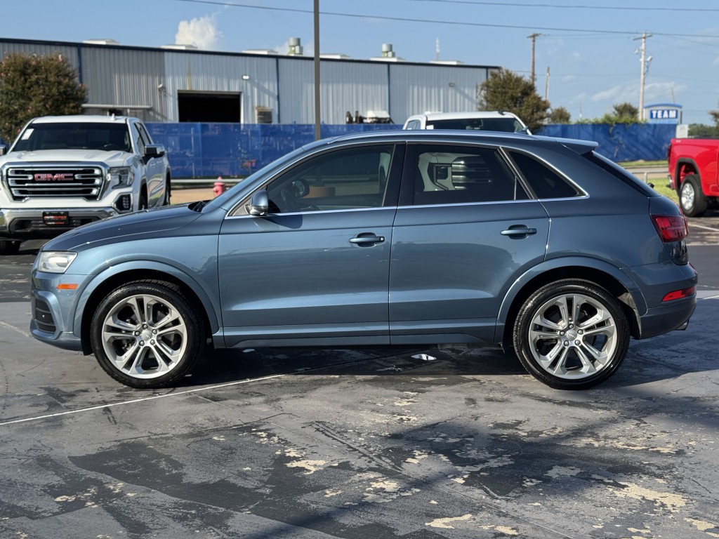 2017 Audi Q3 Image 10