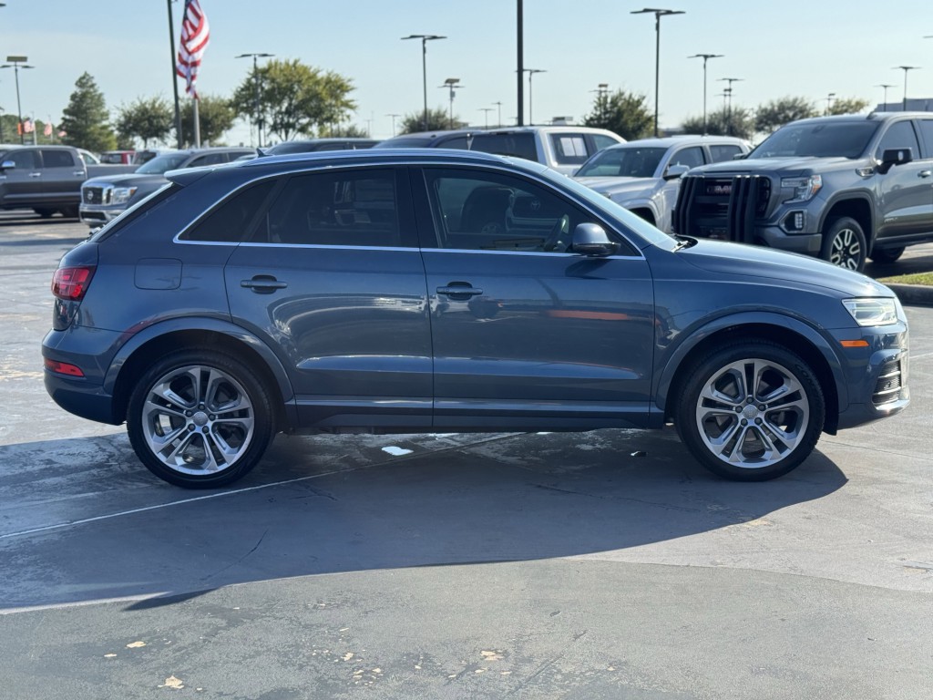2017 Audi Q3 Image 11