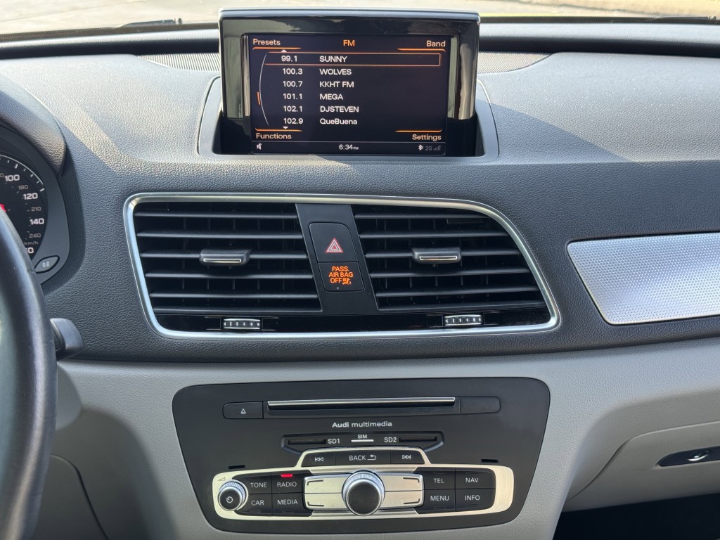 2017 Audi Q3 Image 17