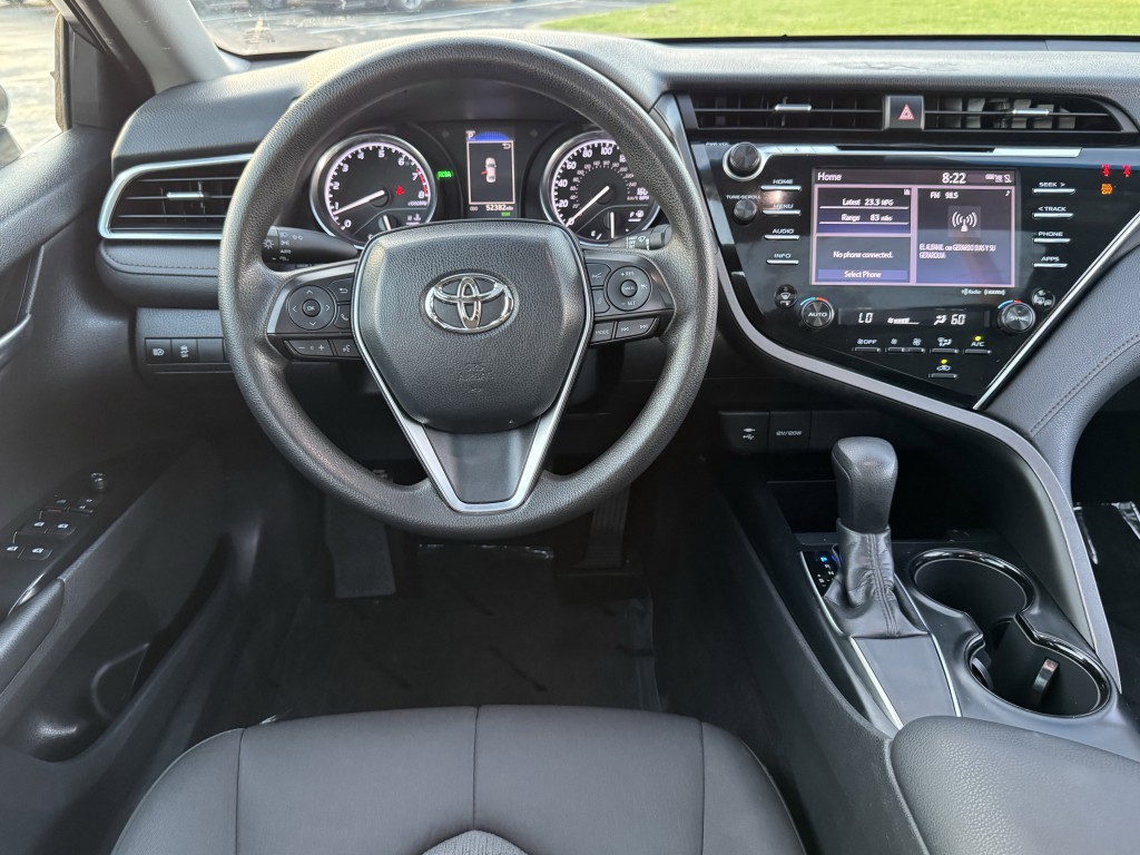 2018 Toyota Camry Image 13