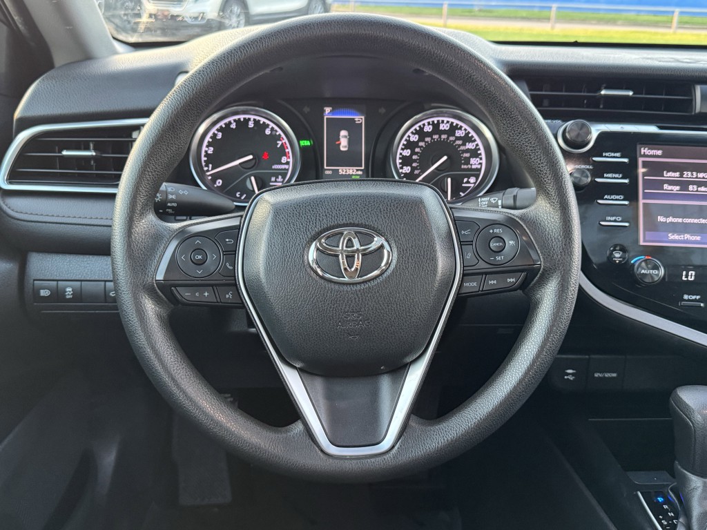 2018 Toyota Camry Image 14
