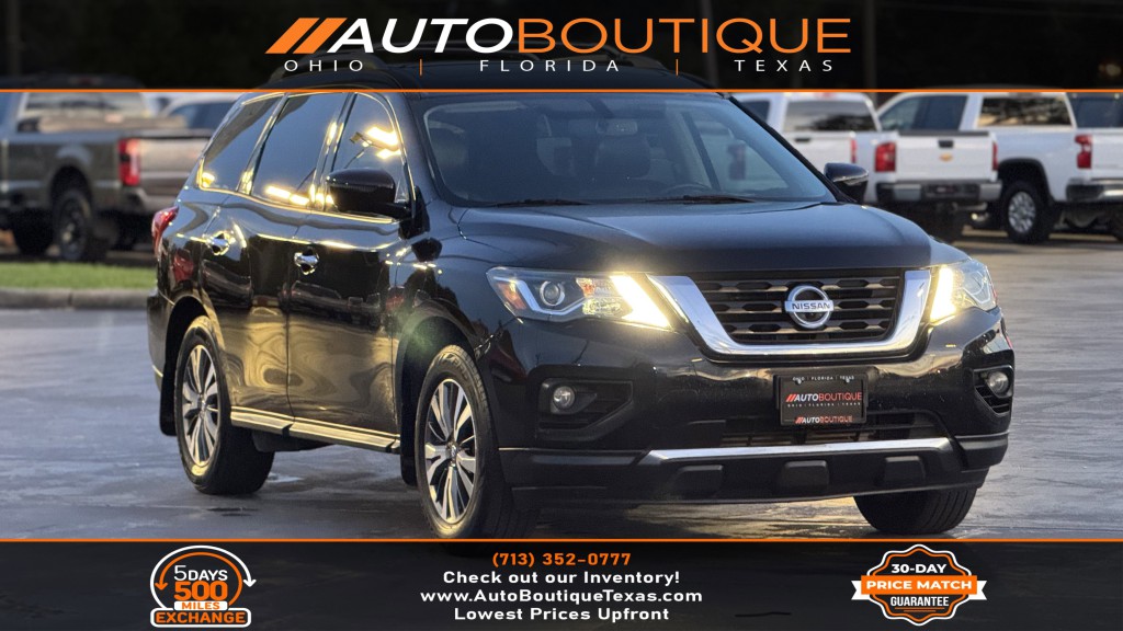 2017 Nissan Pathfinder Image 1