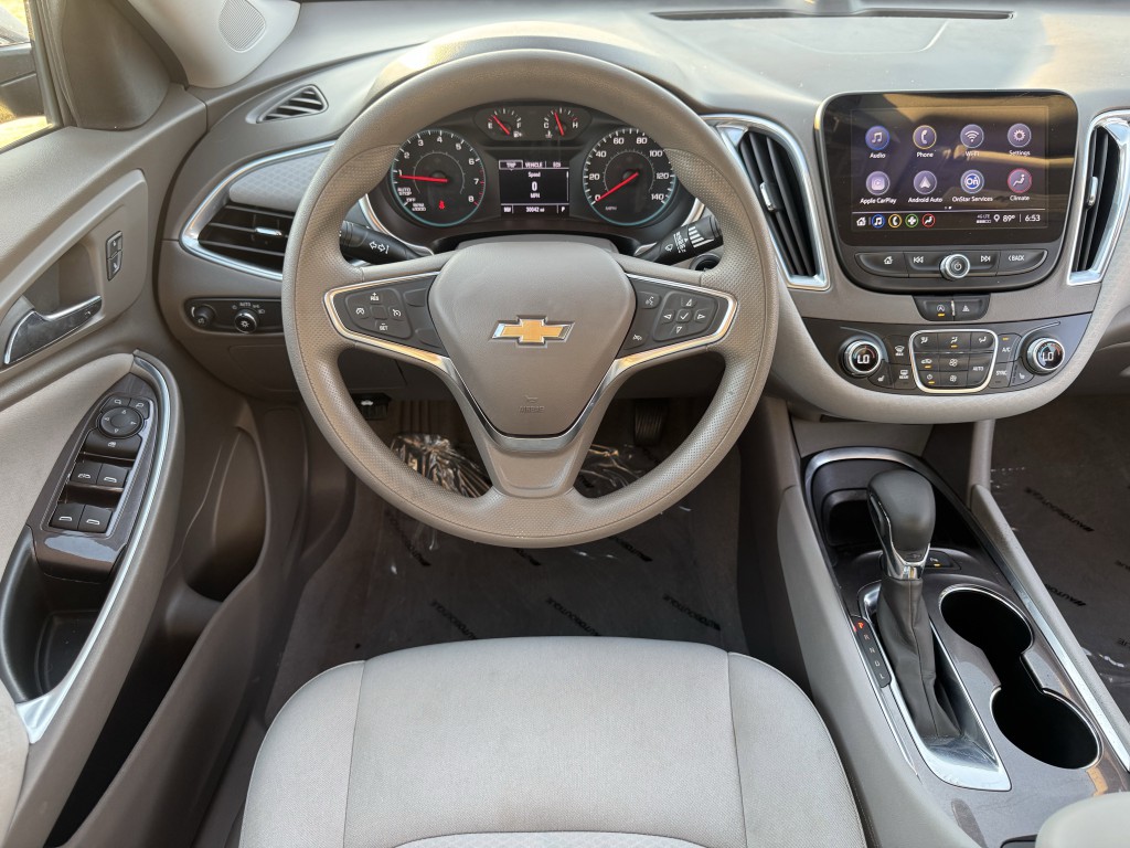 2021 Chevrolet Malibu Image 14