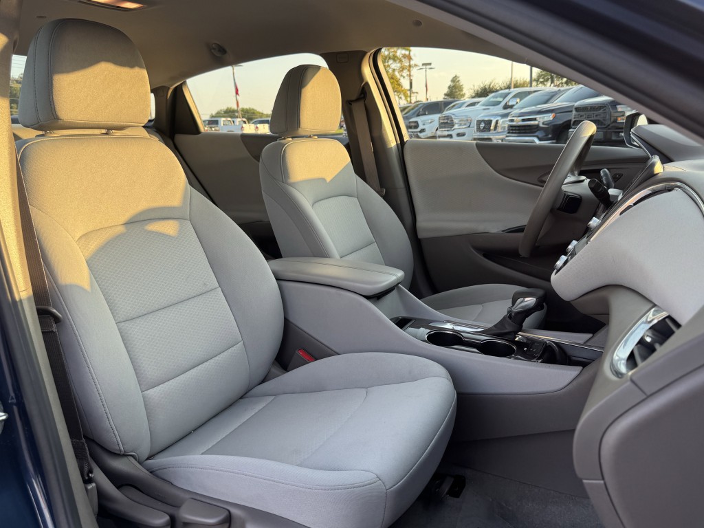 2021 Chevrolet Malibu Image 25
