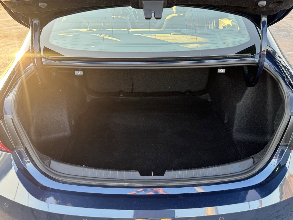 2021 Chevrolet Malibu Image 28