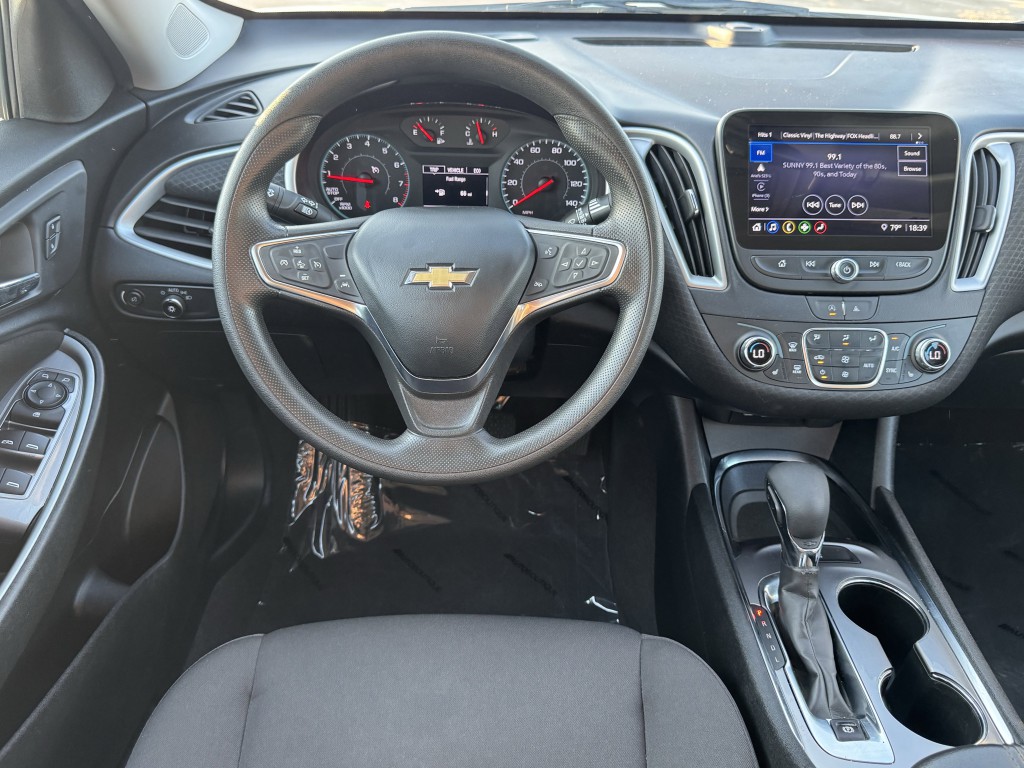 2023 Chevrolet Malibu Image 14