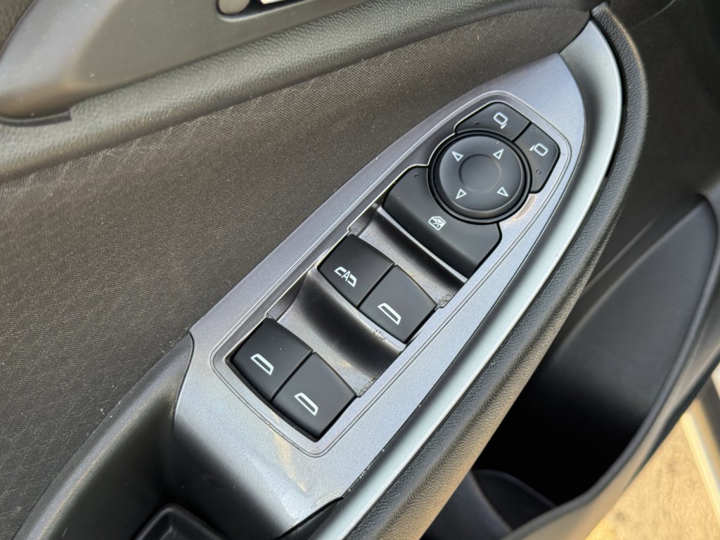 2023 Chevrolet Malibu Image 22
