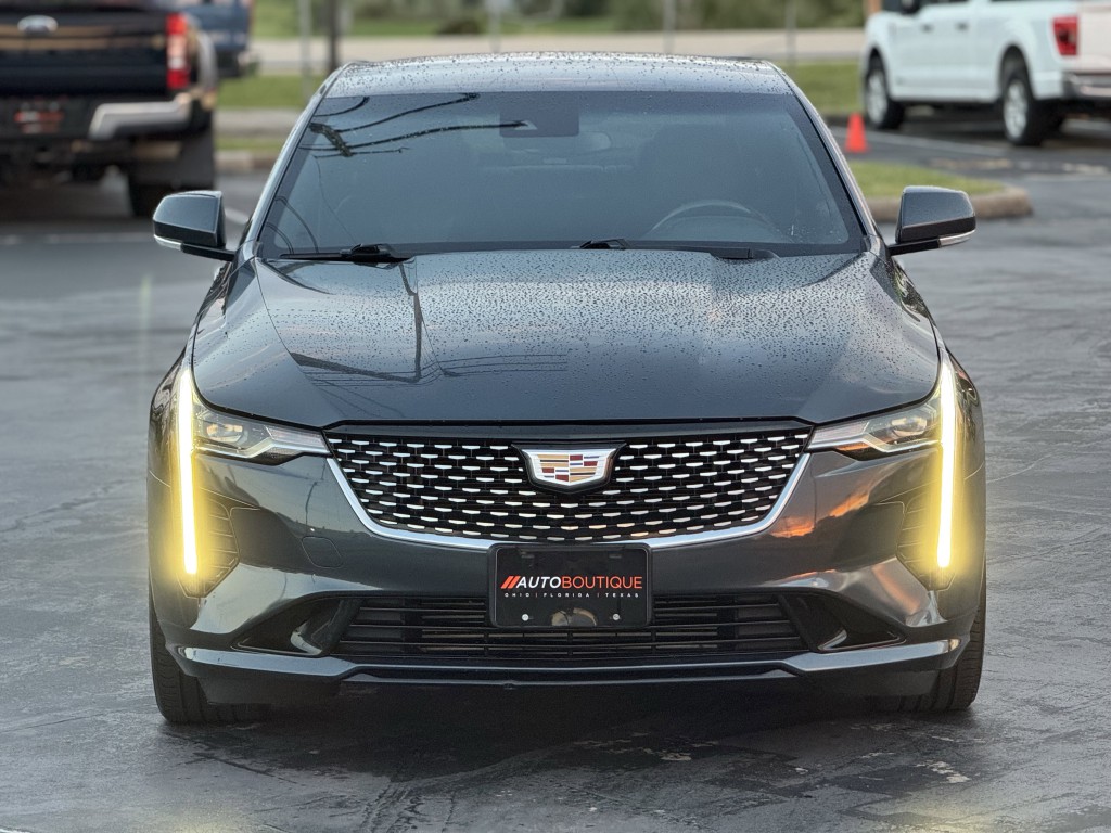 2022 Cadillac CT4 Image 6