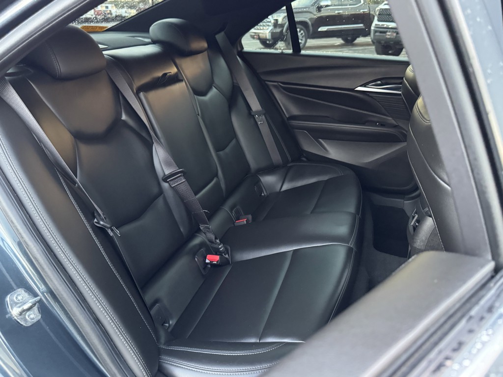 2022 Cadillac CT4 Image 23