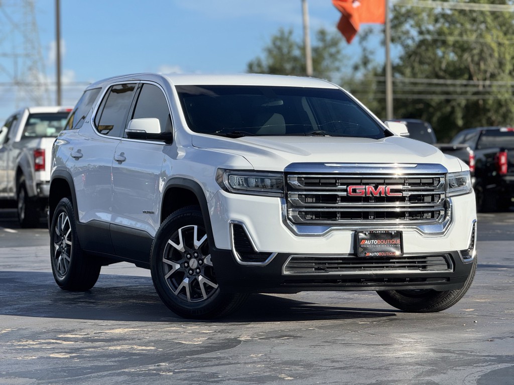 2020 GMC Acadia Image 3