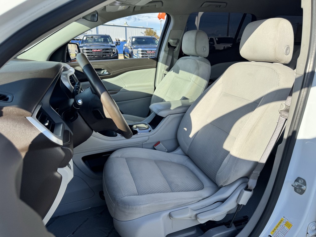 2020 GMC Acadia Image 22