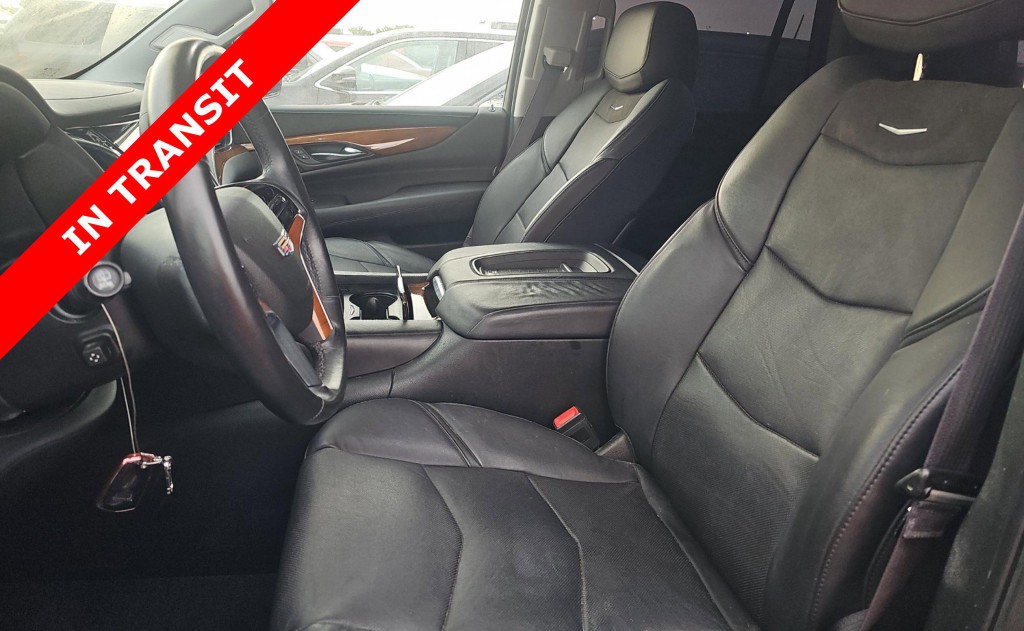 2016 Cadillac Escalade Image 8