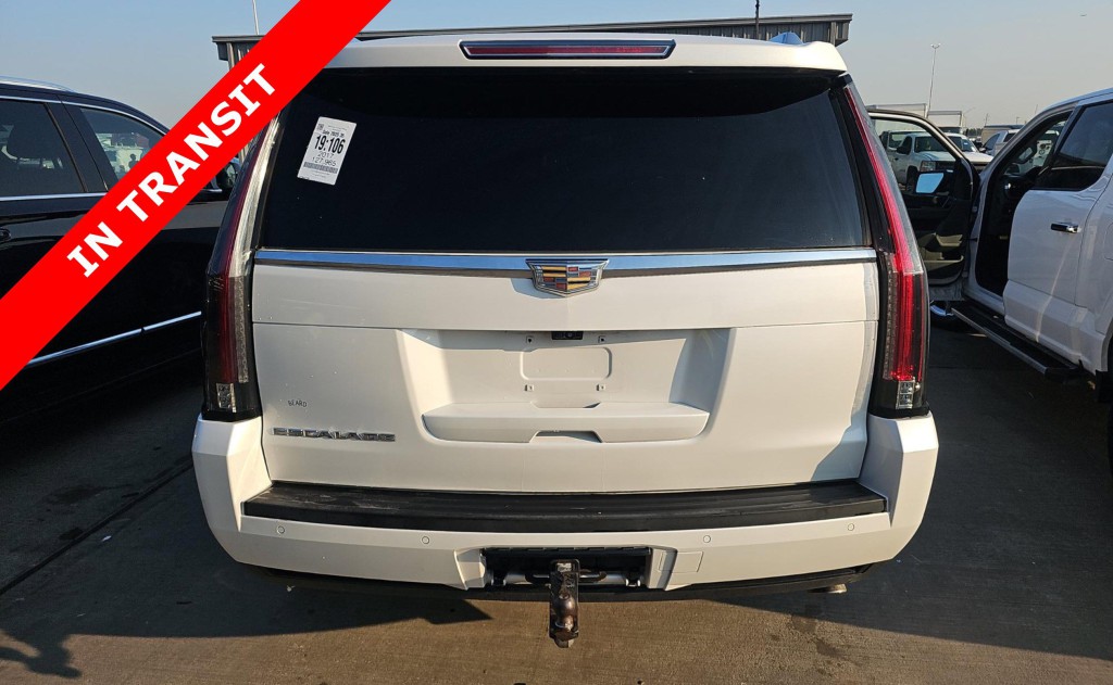 2017 Cadillac Escalade Image 6