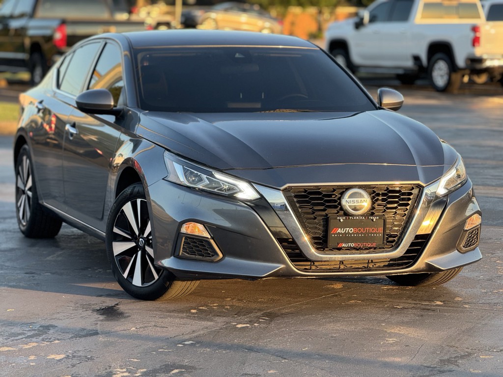 2021 Nissan Altima Image 3
