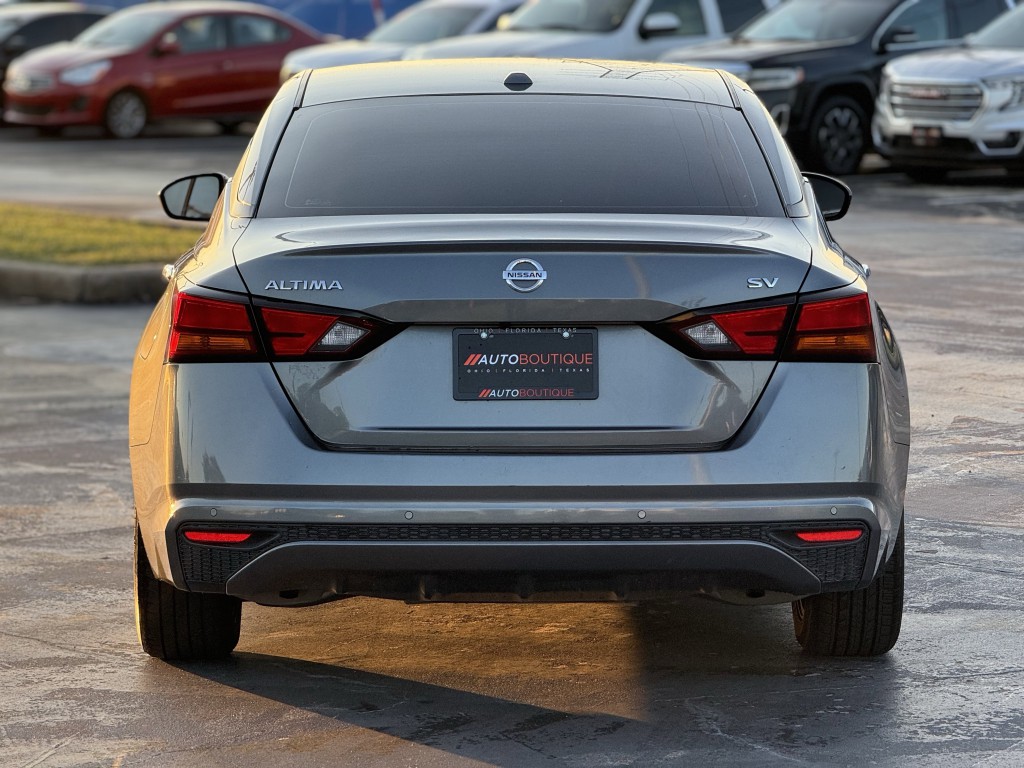 2021 Nissan Altima Image 7
