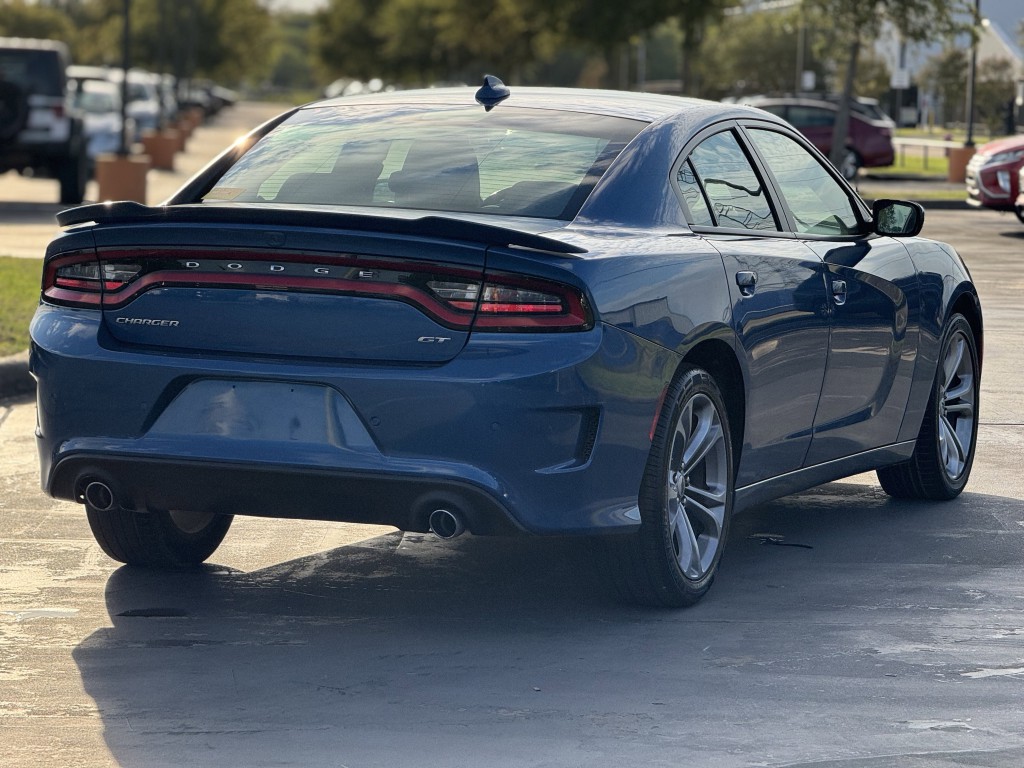 2022 Dodge Charger Image 9