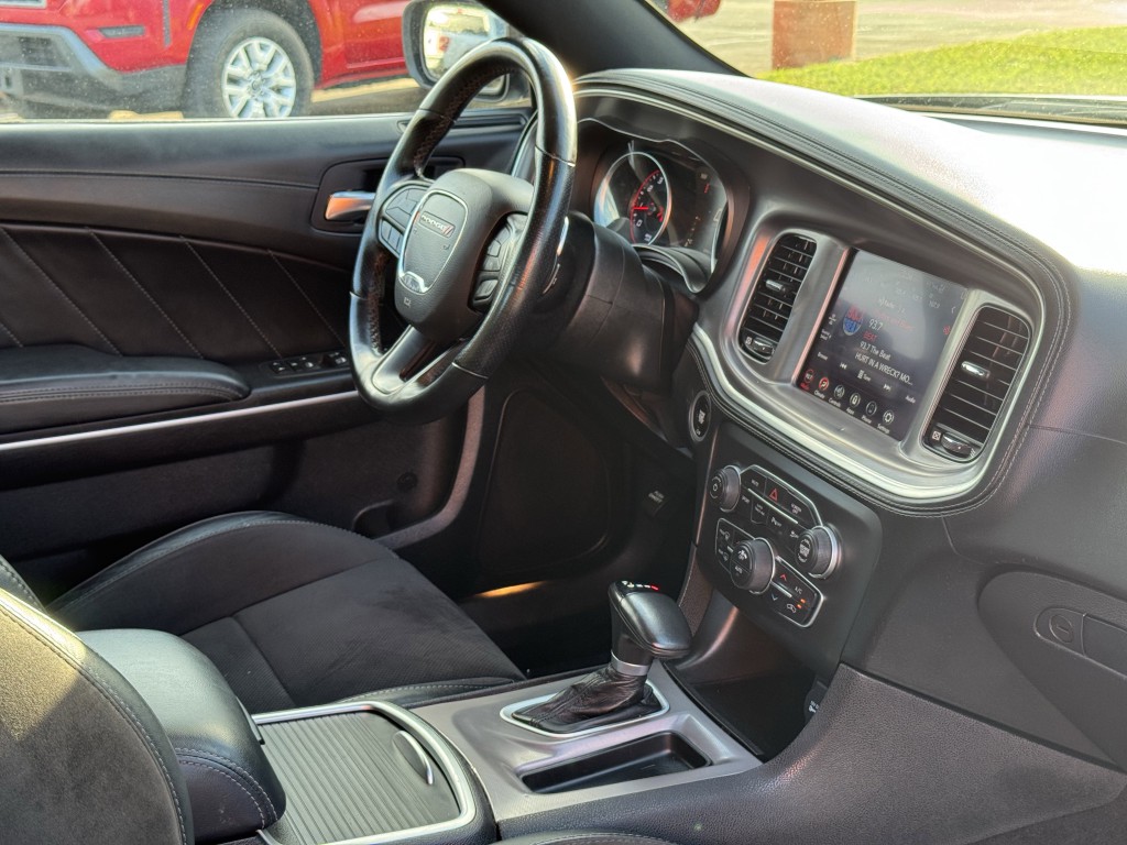 2022 Dodge Charger Image 14