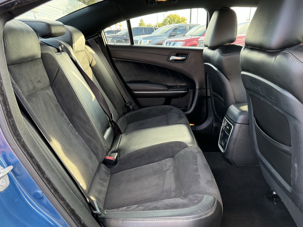 2022 Dodge Charger Image 24
