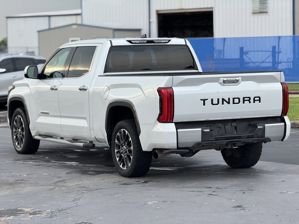 2023 Toyota Tundra Image 8