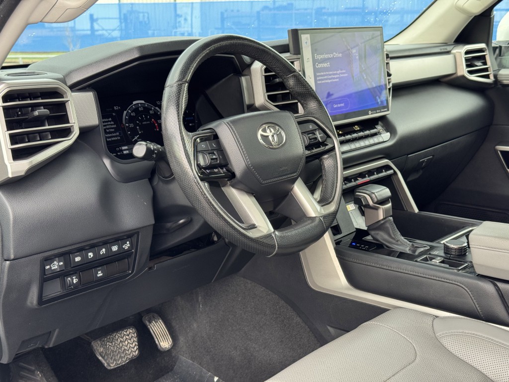 2023 Toyota Tundra Image 12
