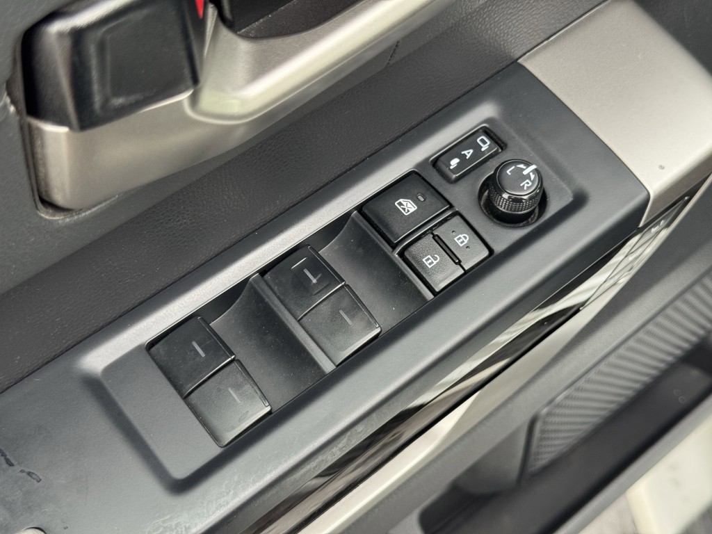 2023 Toyota Tundra Image 24