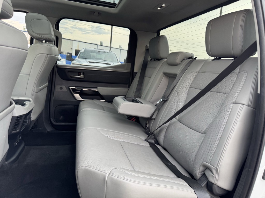2023 Toyota Tundra Image 28