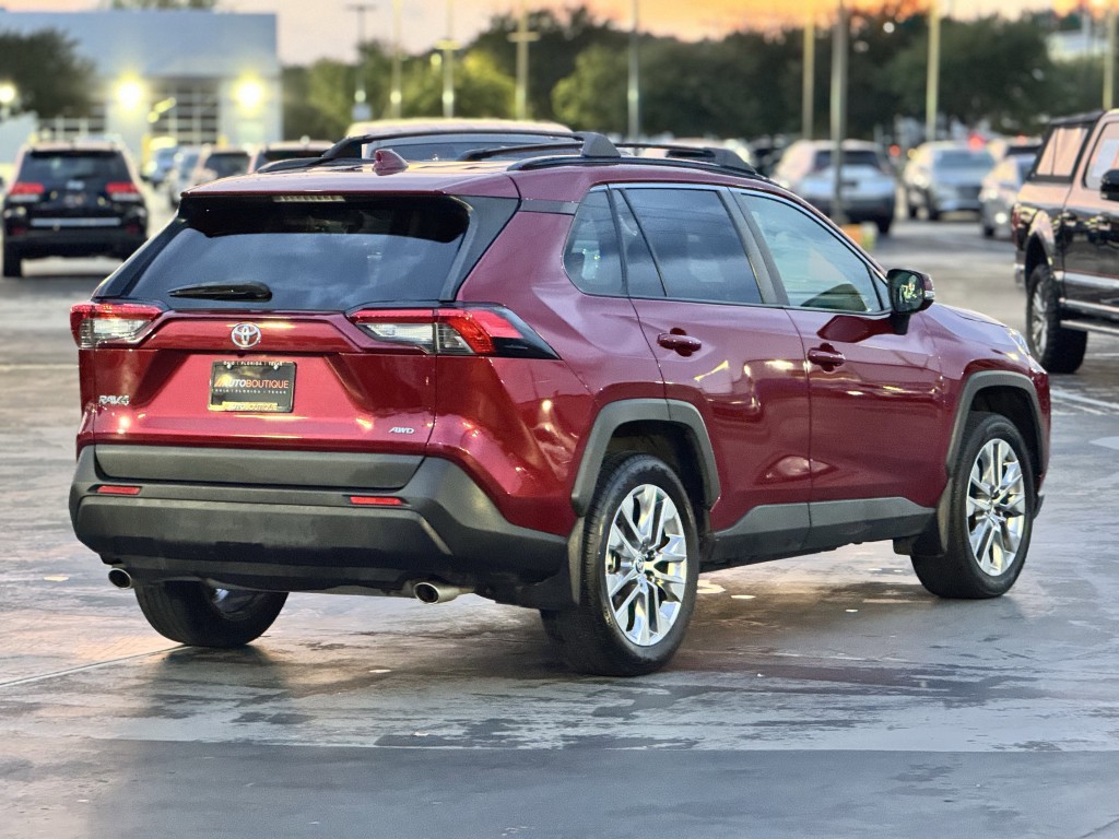 2020 Toyota Rav4 Image 11