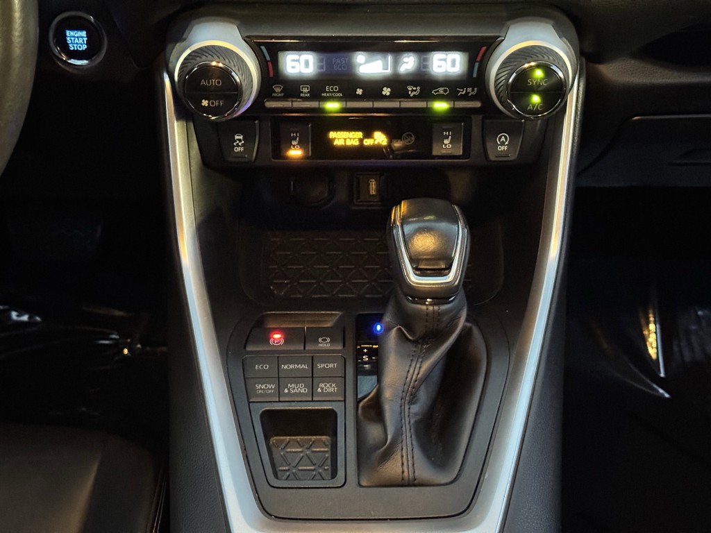 2020 Toyota Rav4 Image 21