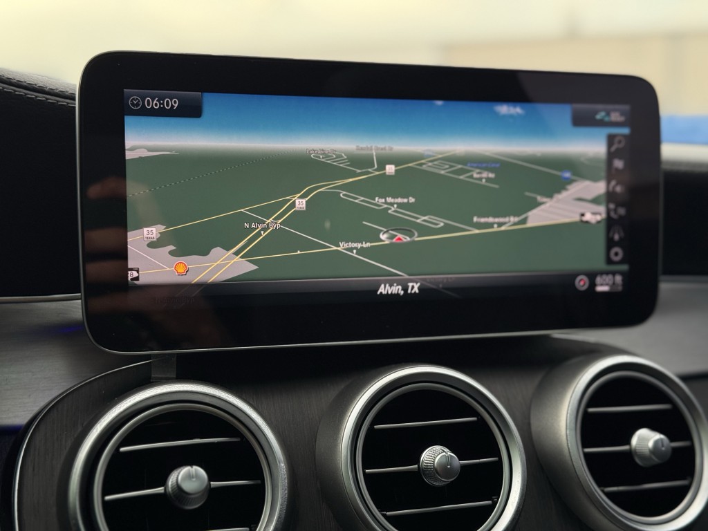 2020 Mercedes-Benz C-Class Image 33