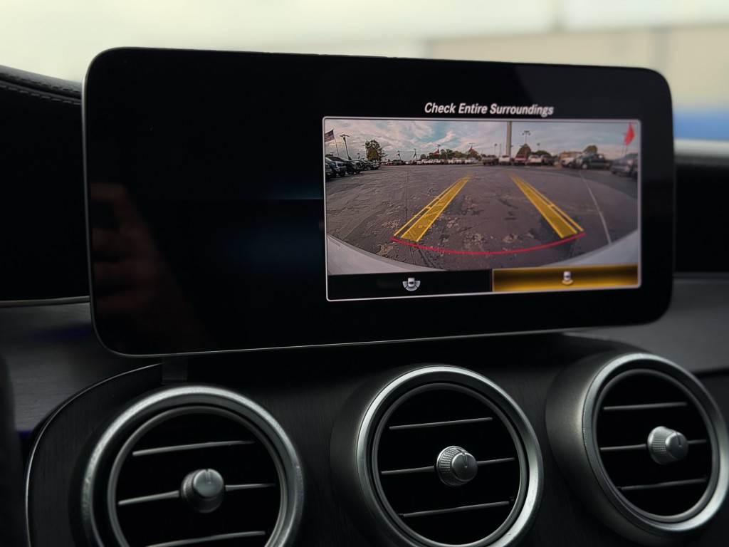 2020 Mercedes-Benz C-Class Image 34