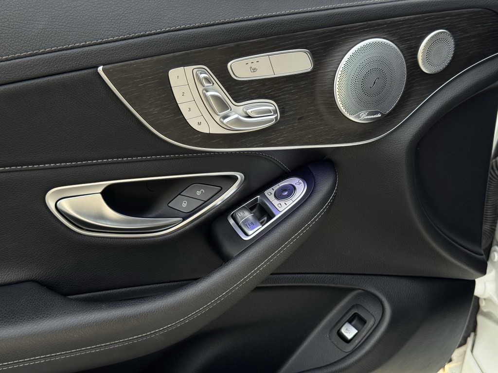 2020 Mercedes-Benz C-Class Image 43