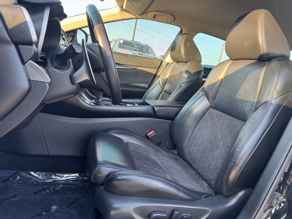 2016 Nissan Maxima Image 20