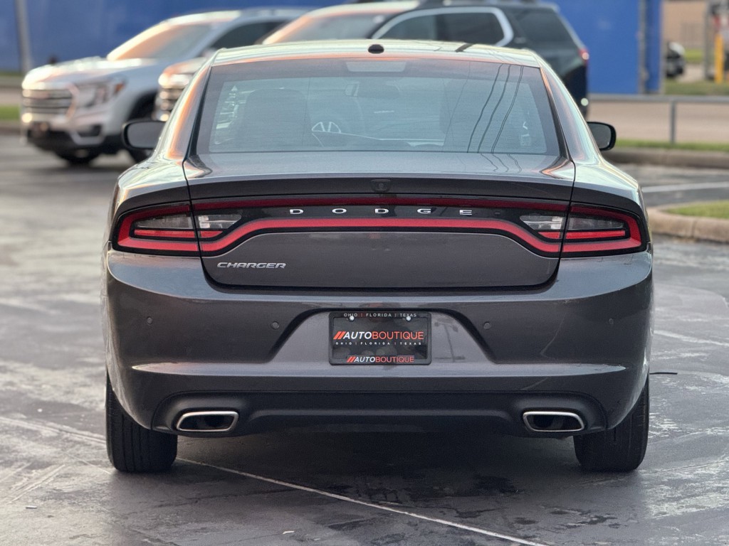 2022 Dodge Charger Image 6