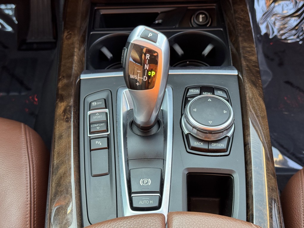 2015 BMW X5 Image 21