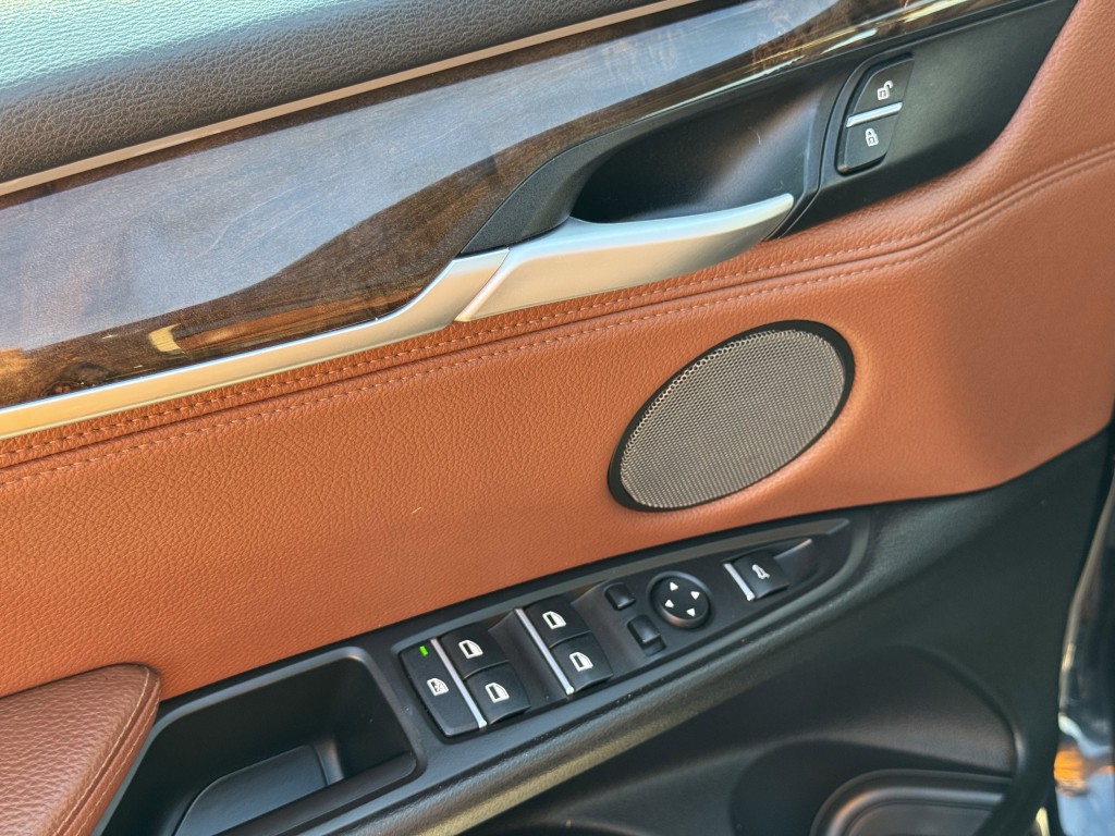 2015 BMW X5 Image 22