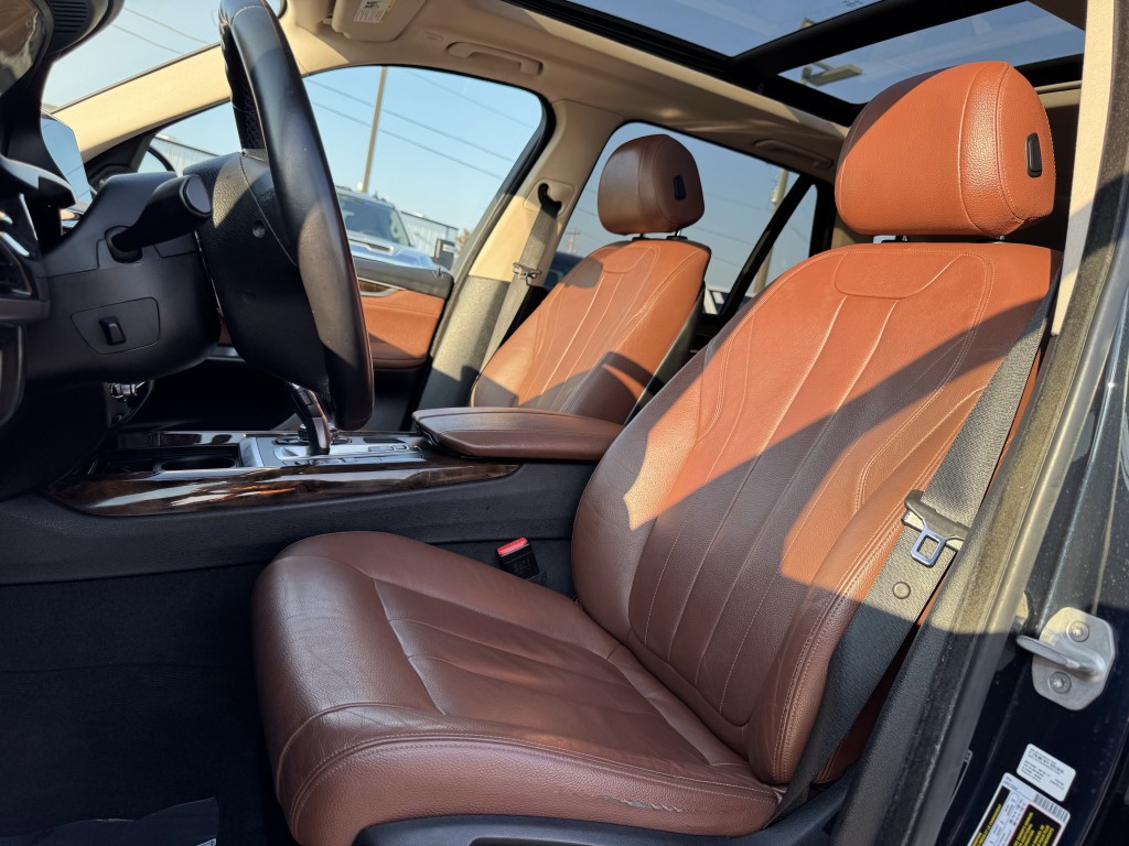 2015 BMW X5 Image 23