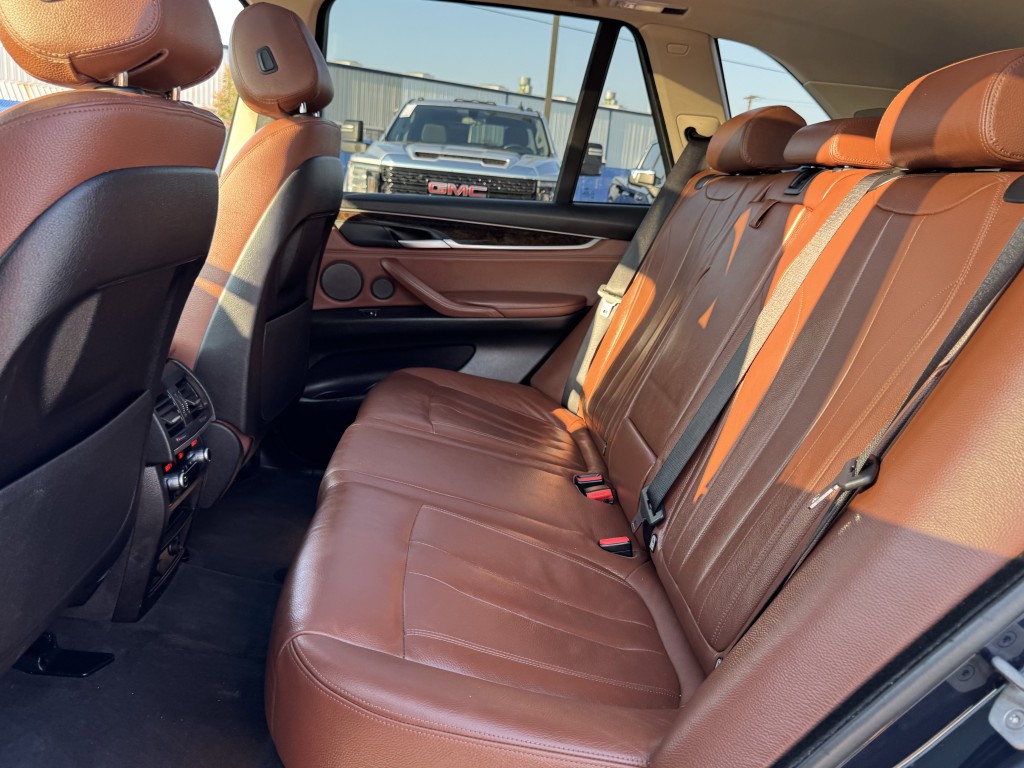 2015 BMW X5 Image 26