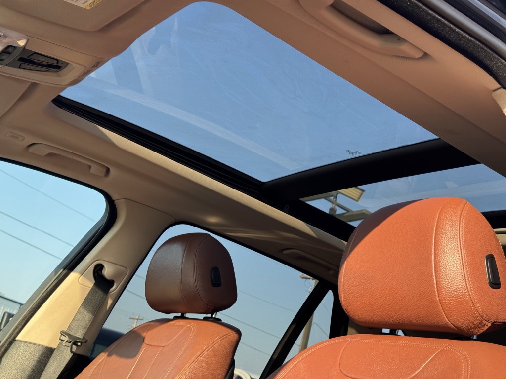 2015 BMW X5 Image 28