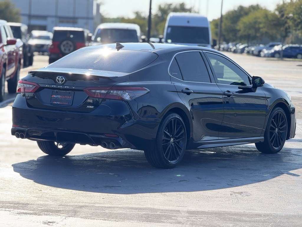 2021 Toyota Camry Image 9