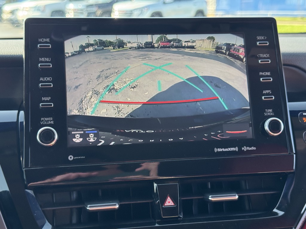 2021 Toyota Camry Image 18