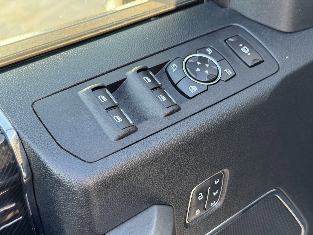 2020 Ford F-250 Image 24