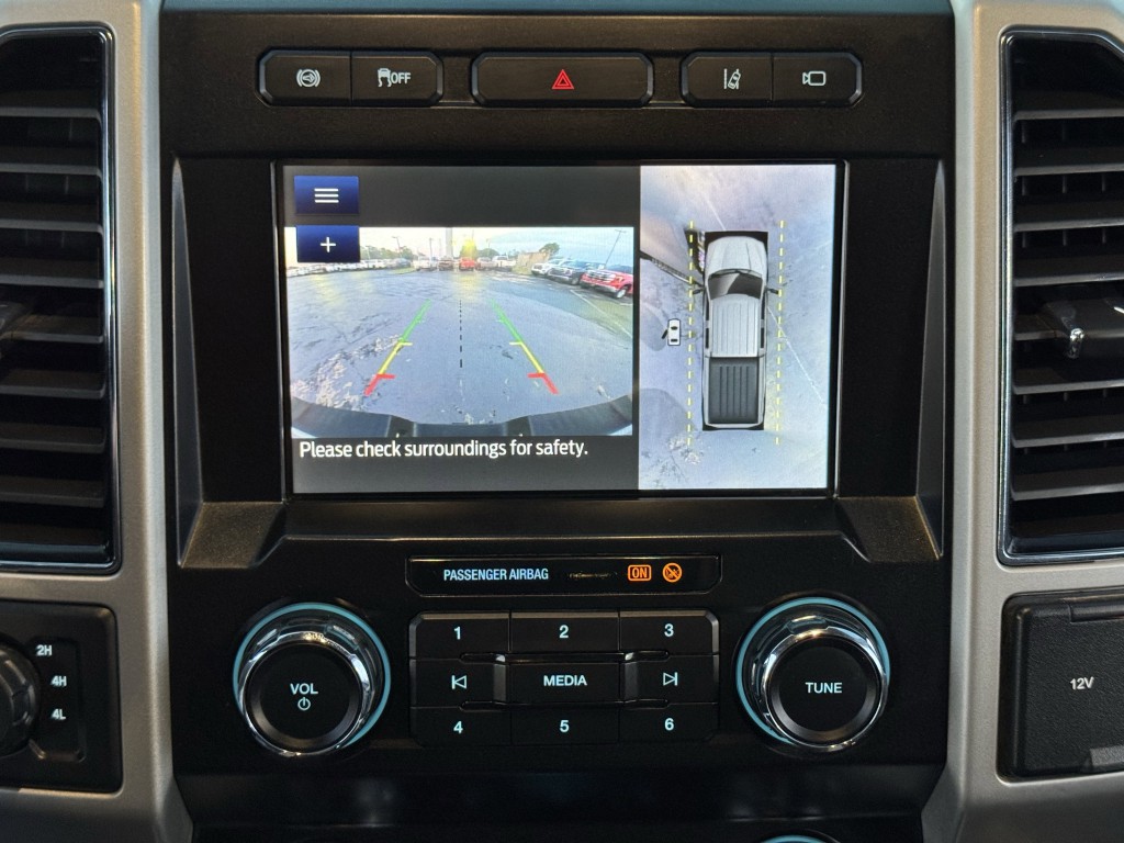 2021 Ford F-350 Image 21